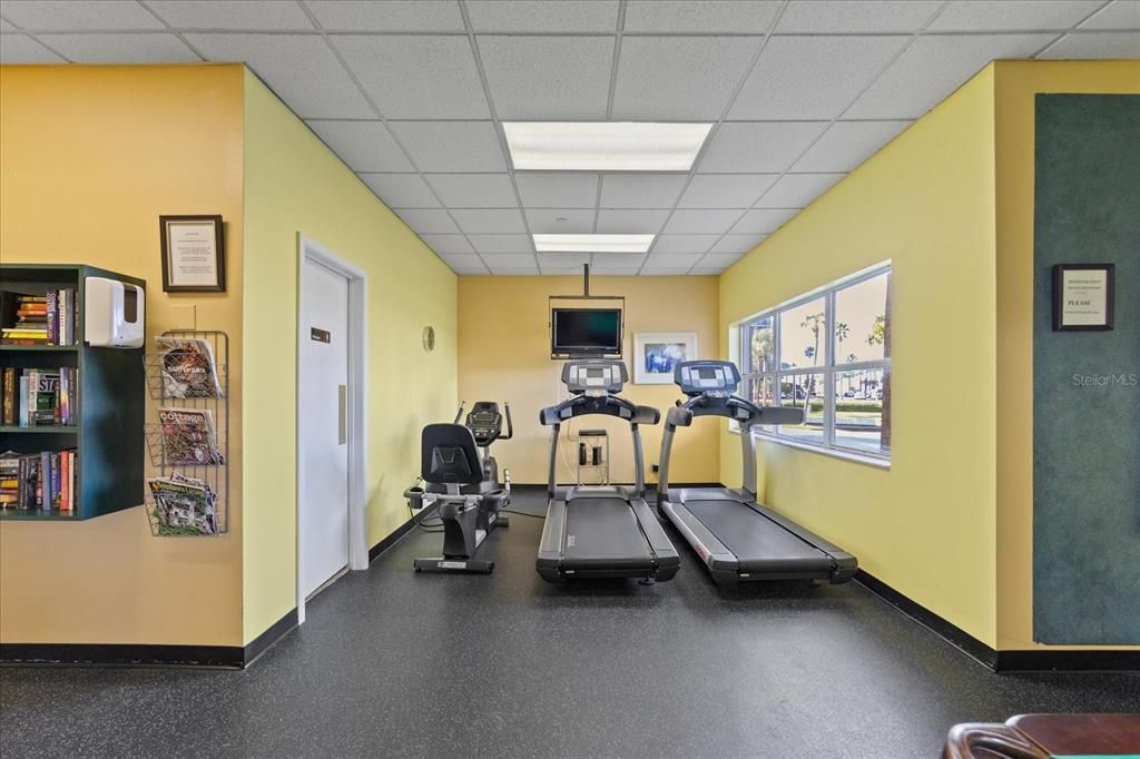 For Sale: $815,000 (2 beds, 2 baths, 1500 Square Feet)