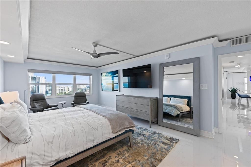 For Sale: $815,000 (2 beds, 2 baths, 1500 Square Feet)