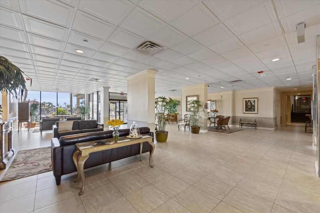 For Sale: $815,000 (2 beds, 2 baths, 1500 Square Feet)