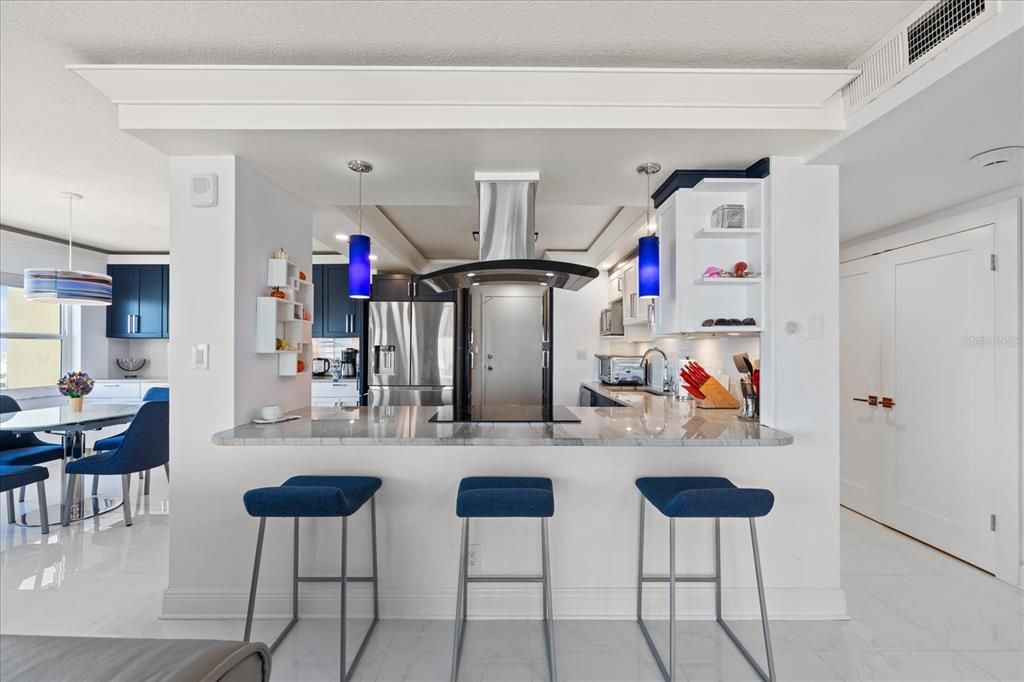 For Sale: $815,000 (2 beds, 2 baths, 1500 Square Feet)