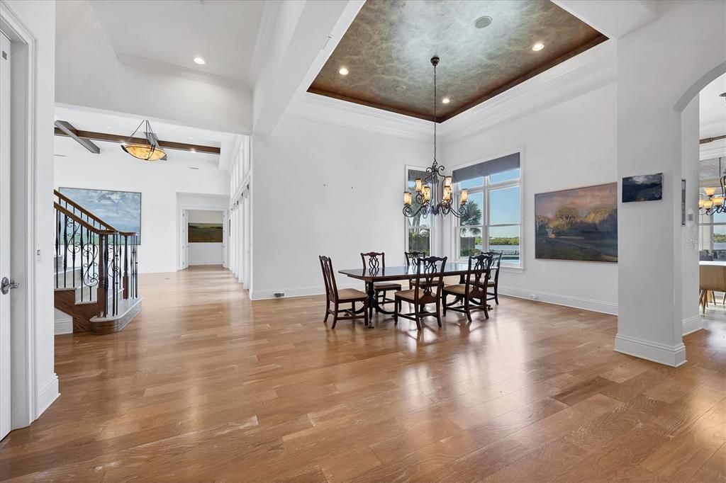 En Venta: $5,495,000 (4 camas, 5 baños, 6308 Pies cuadrados)