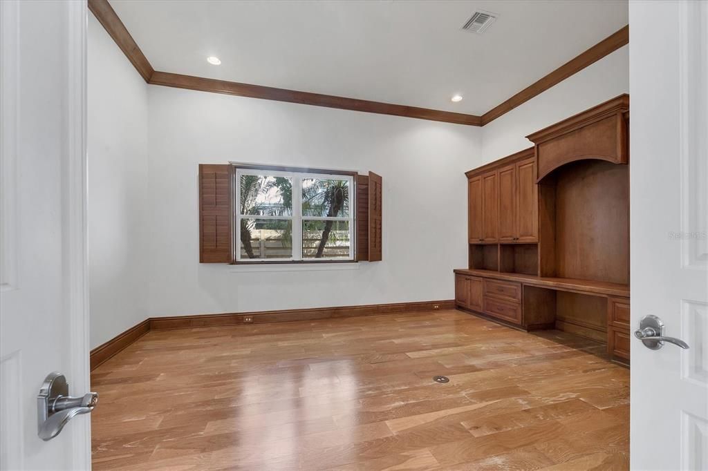 En Venta: $5,495,000 (4 camas, 5 baños, 6308 Pies cuadrados)