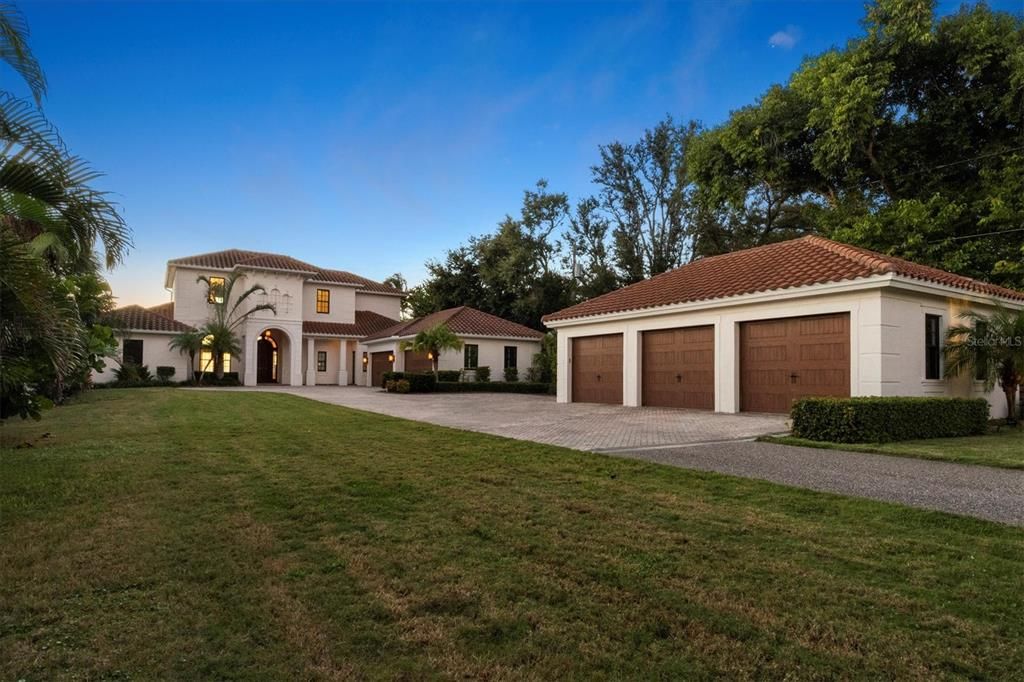 En Venta: $5,495,000 (4 camas, 5 baños, 6308 Pies cuadrados)