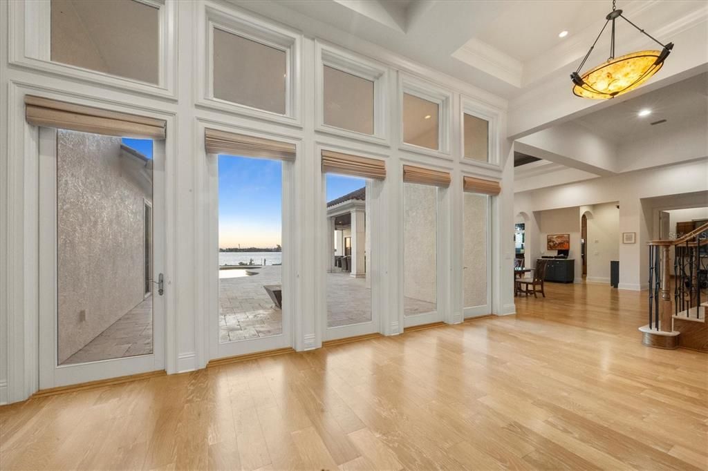 En Venta: $5,495,000 (4 camas, 5 baños, 6308 Pies cuadrados)