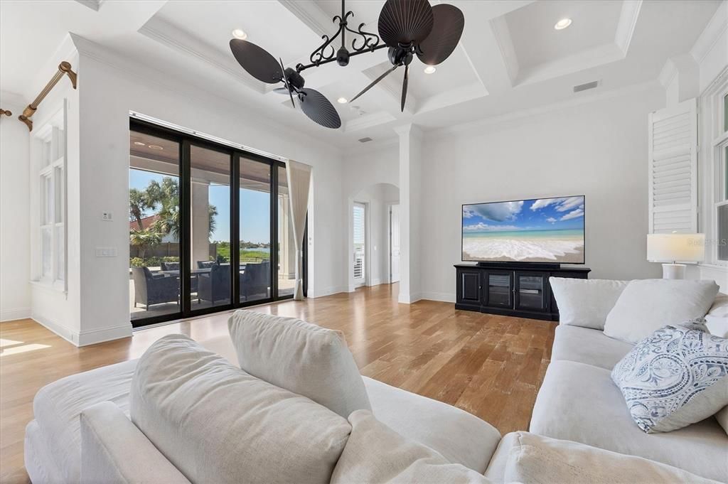 En Venta: $5,495,000 (4 camas, 5 baños, 6308 Pies cuadrados)