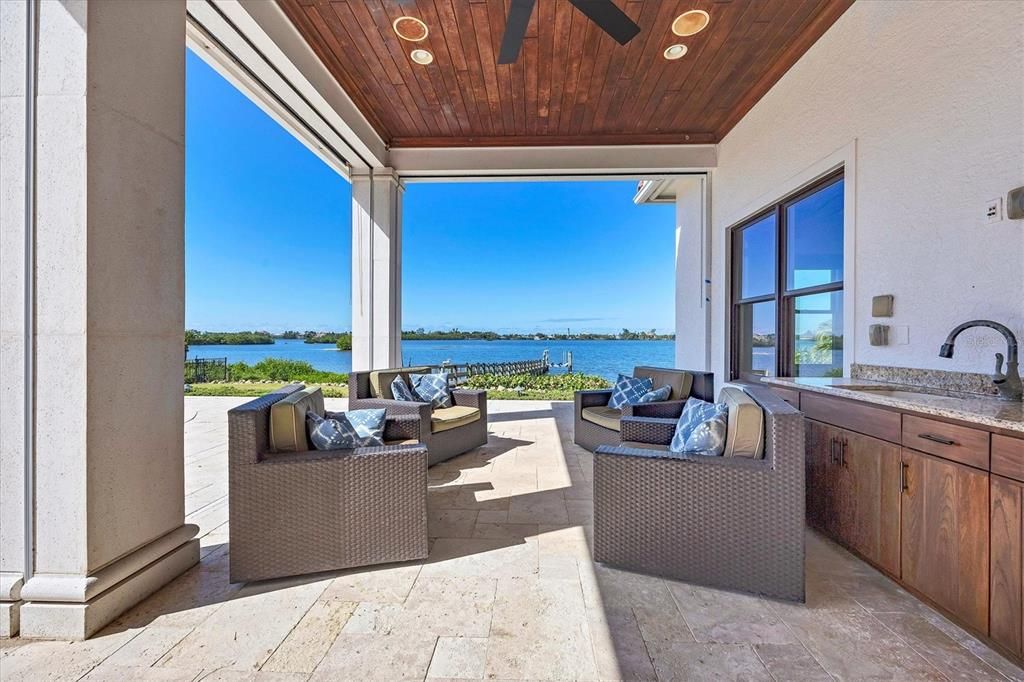 En Venta: $5,495,000 (4 camas, 5 baños, 6308 Pies cuadrados)