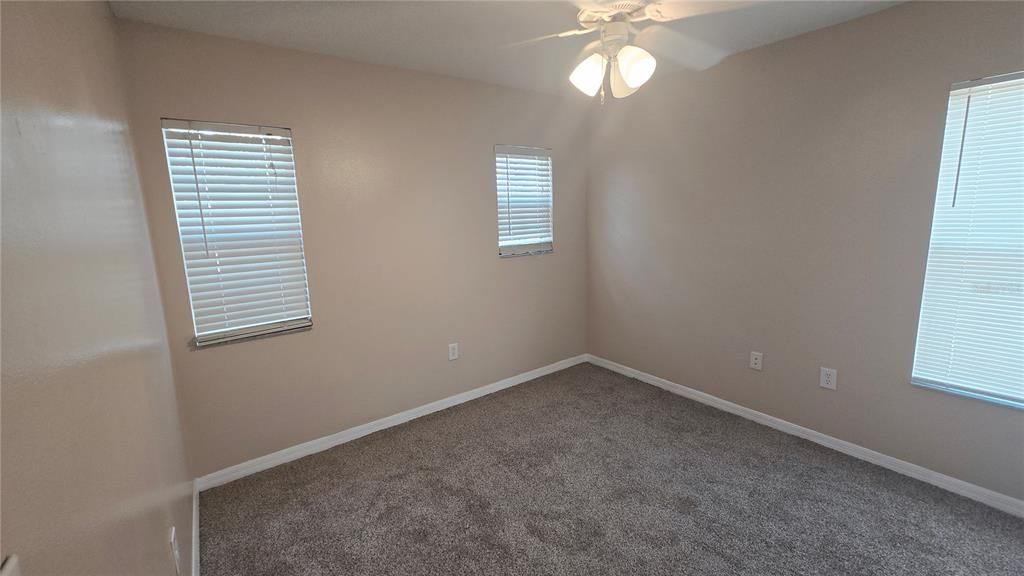 В аренду: $1,750 (3 спален, 2 ванн, 1364 Квадратных фут)