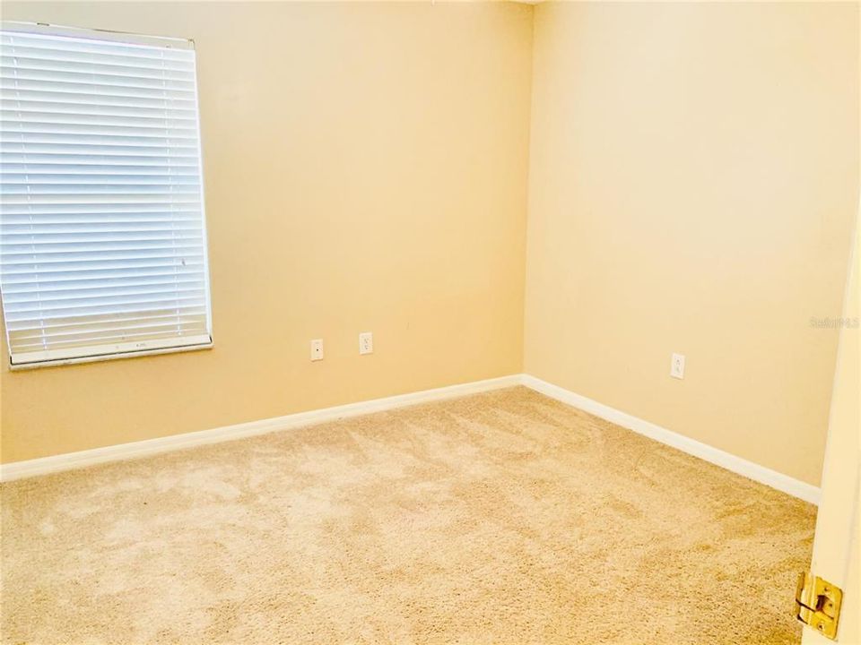 出租: $1,800 (3 贝兹, 2 浴室, 1364 平方英尺)