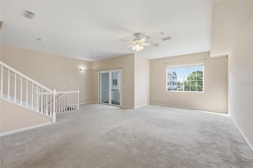 For Sale: $320,000 (4 beds, 3 baths, 2604 Square Feet)