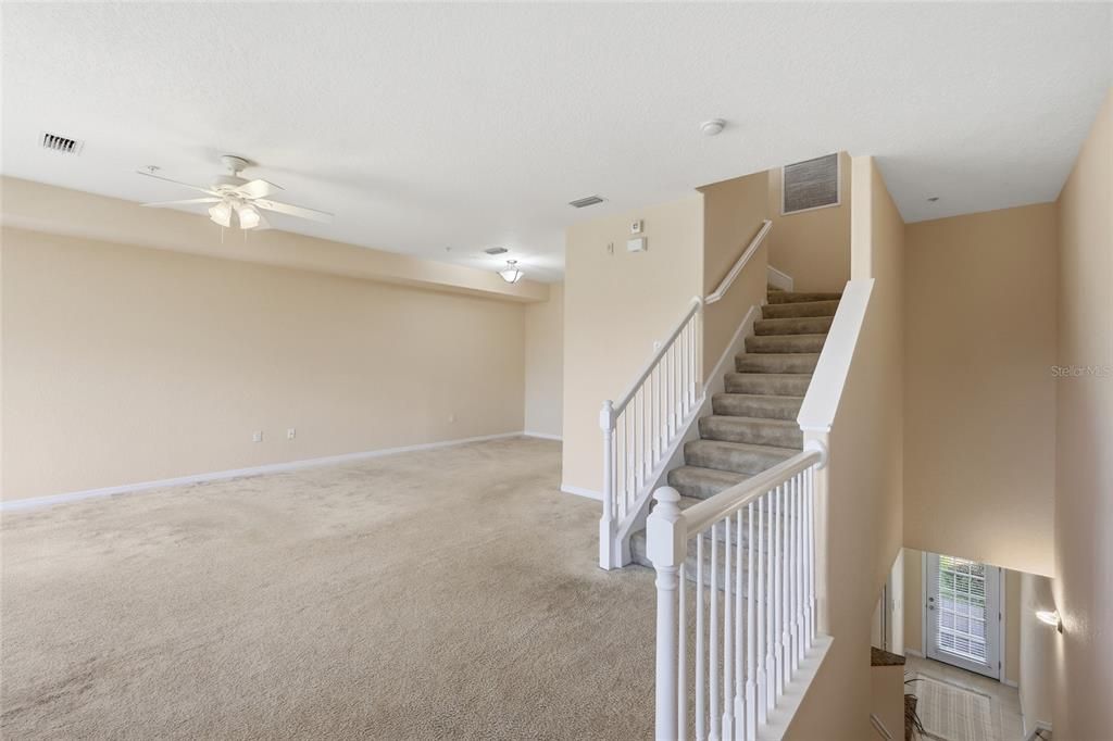 For Sale: $320,000 (4 beds, 3 baths, 2604 Square Feet)