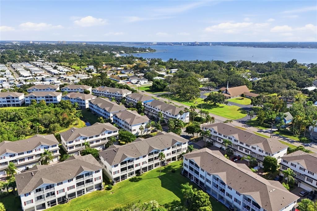 For Sale: $320,000 (4 beds, 3 baths, 2604 Square Feet)