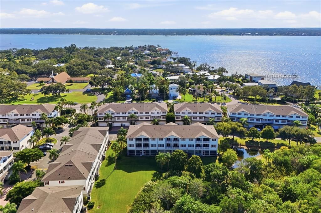 For Sale: $320,000 (4 beds, 3 baths, 2604 Square Feet)