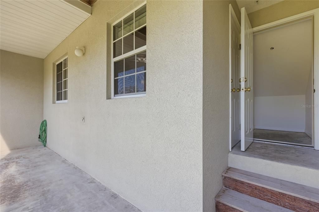 For Sale: $320,000 (4 beds, 3 baths, 2604 Square Feet)