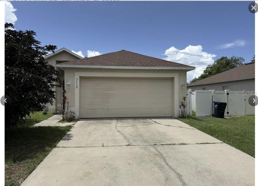 For Rent: $2,800 (4 beds, 2 baths, 1868 Square Feet)