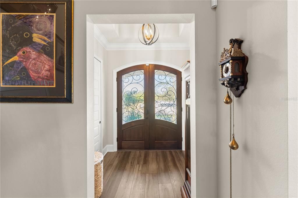 For Sale: $939,000 (4 beds, 3 baths, 2810 Square Feet)