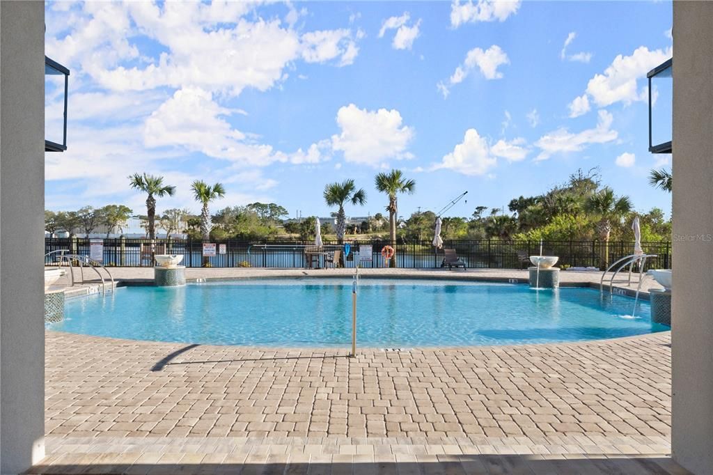 For Sale: $939,000 (4 beds, 3 baths, 2810 Square Feet)