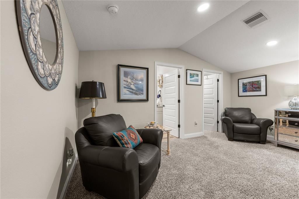 For Sale: $939,000 (4 beds, 3 baths, 2810 Square Feet)