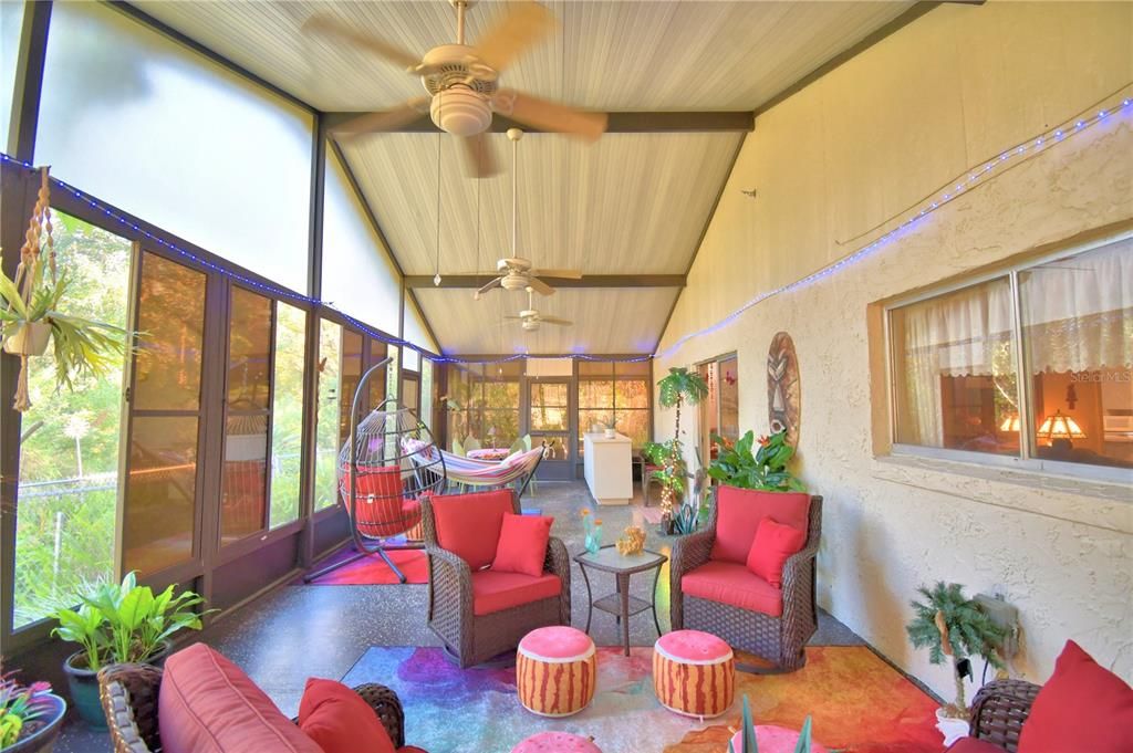 待售: $285,000 (2 贝兹, 2 浴室, 1858 平方英尺)