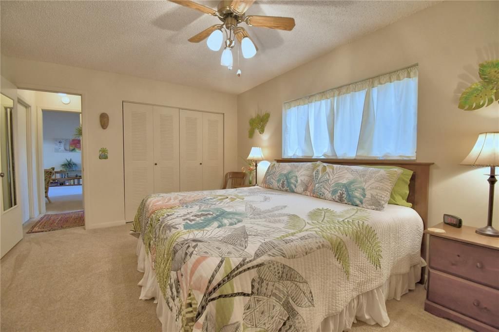 待售: $285,000 (2 贝兹, 2 浴室, 1858 平方英尺)