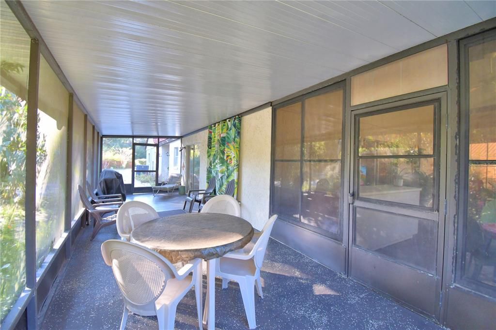 待售: $285,000 (2 贝兹, 2 浴室, 1858 平方英尺)