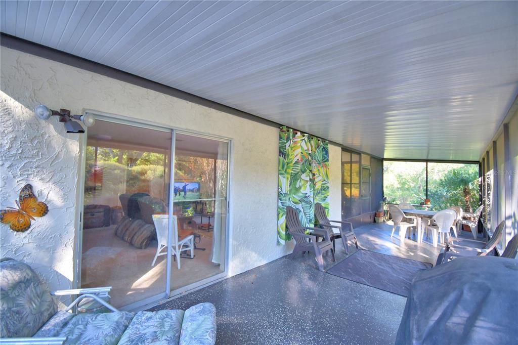 待售: $285,000 (2 贝兹, 2 浴室, 1858 平方英尺)