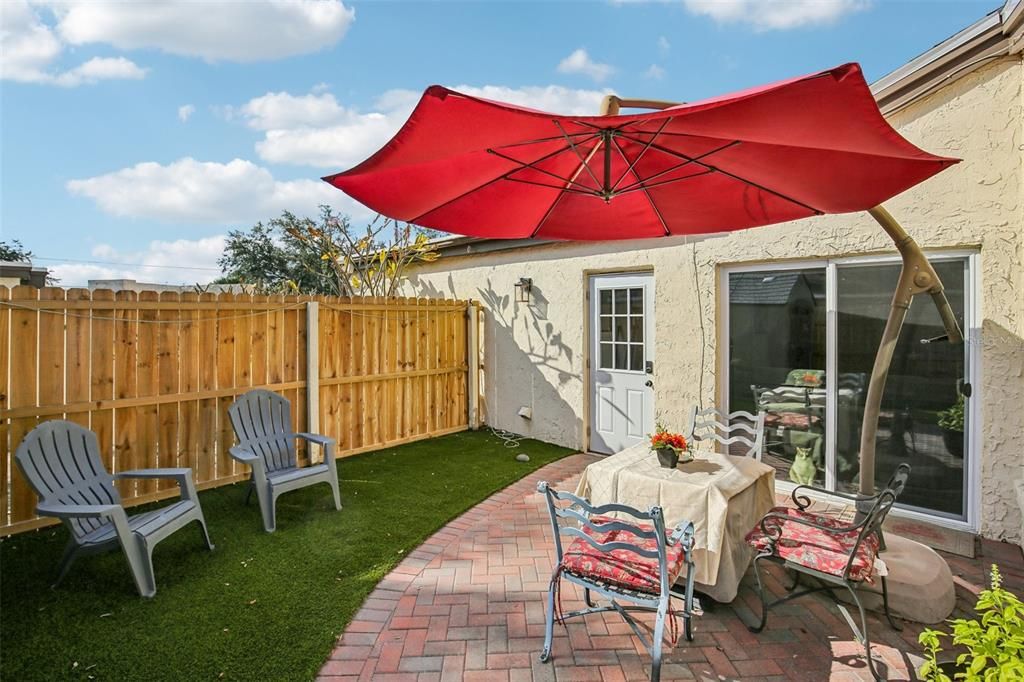 На продажу: $225,000 (2 спален, 2 ванн, 1056 Квадратных фут)