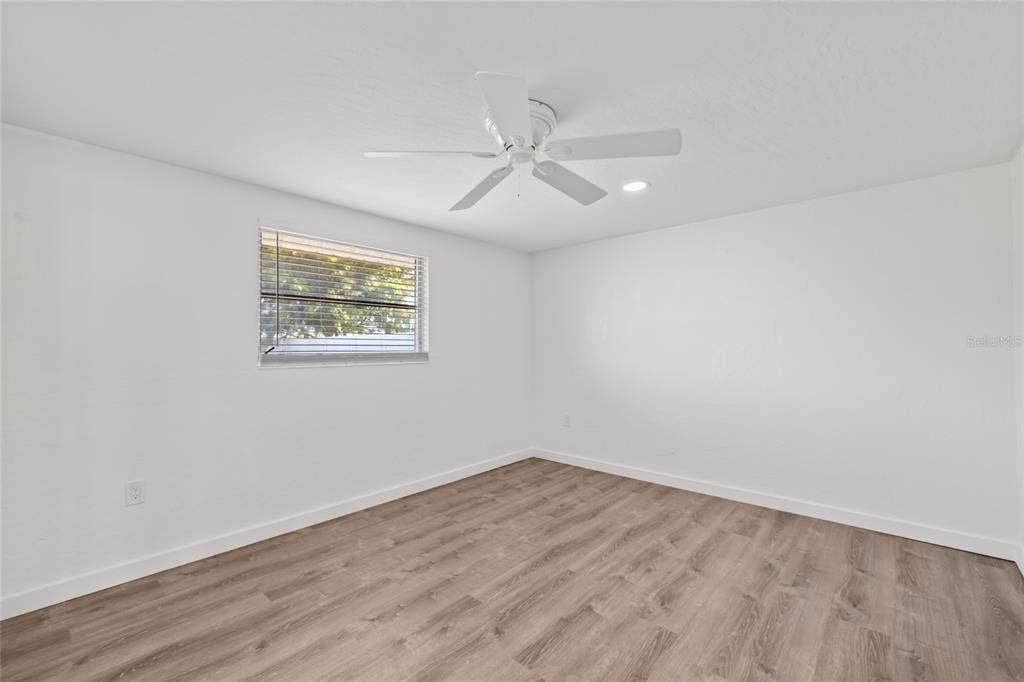 For Rent: $2,595 (2 beds, 2 baths, 1441 Square Feet)