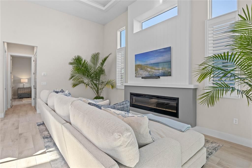 На продажу: $1,349,000 (3 спален, 3 ванн, 2588 Квадратных фут)