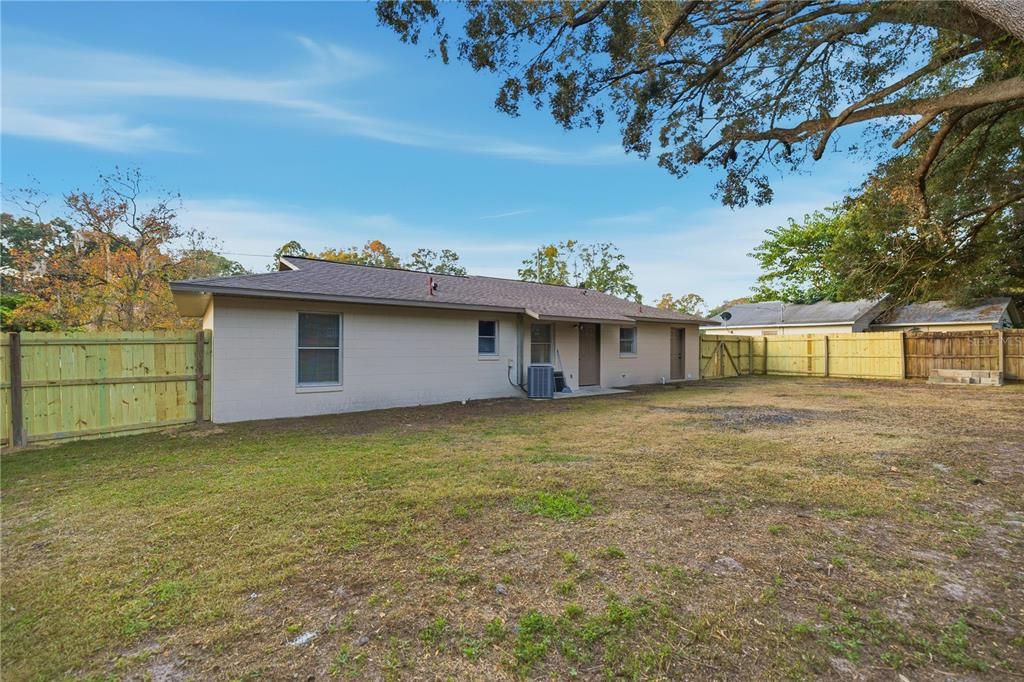 For Sale: $250,000 (4 beds, 1 baths, 1419 Square Feet)