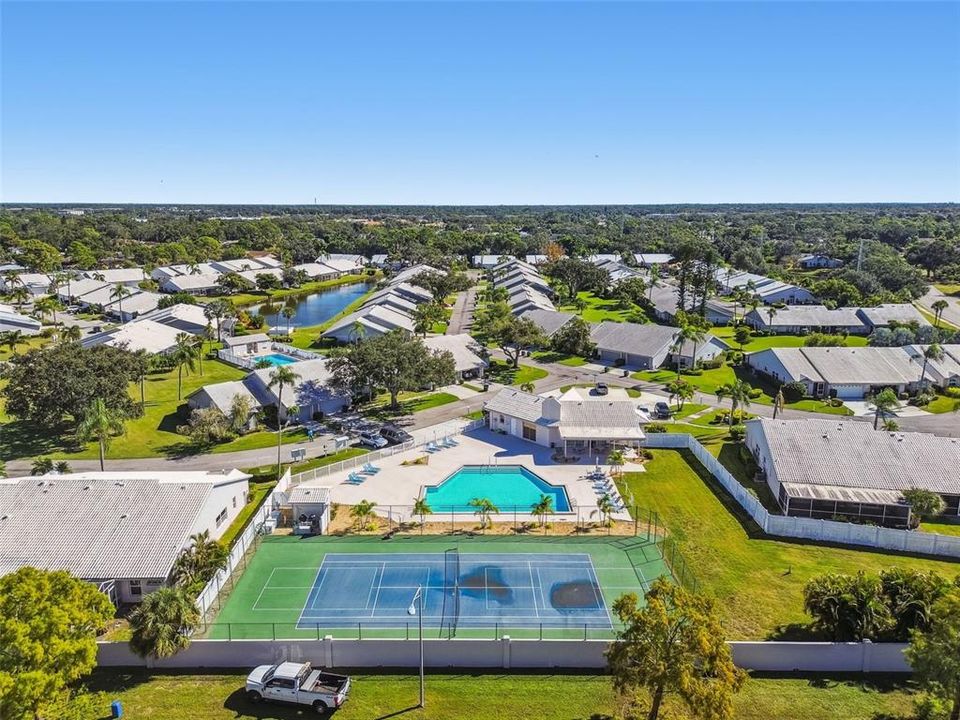 Под контрактом: $229,997 (3 спален, 2 ванн, 1601 Квадратных фут)