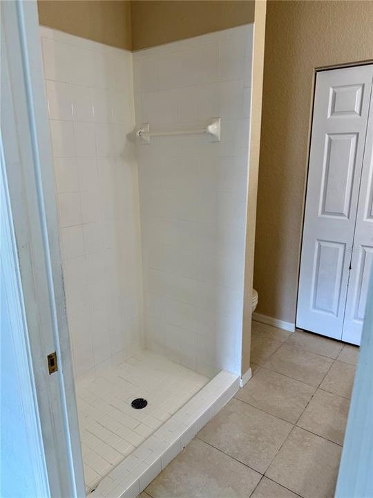 For Sale: $365,000 (3 beds, 2 baths, 1740 Square Feet)