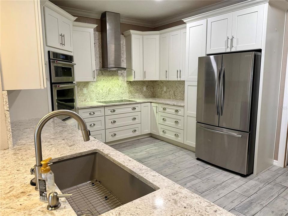 For Sale: $365,000 (3 beds, 2 baths, 1740 Square Feet)