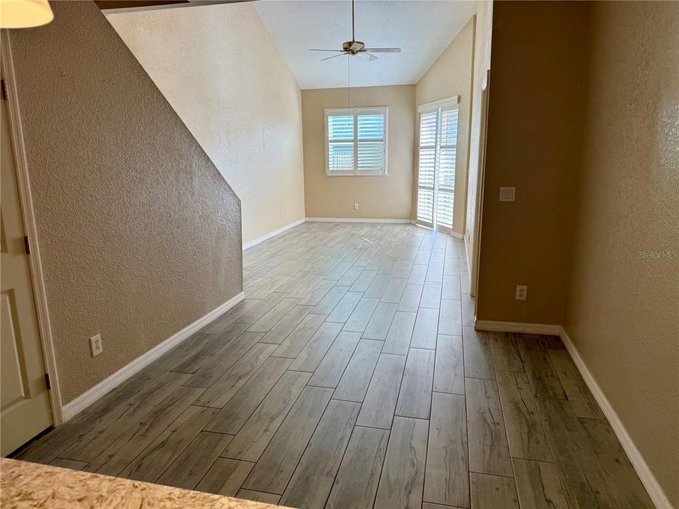 For Sale: $365,000 (3 beds, 2 baths, 1740 Square Feet)