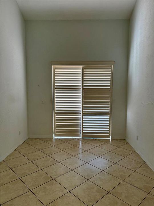 For Sale: $365,000 (3 beds, 2 baths, 1740 Square Feet)