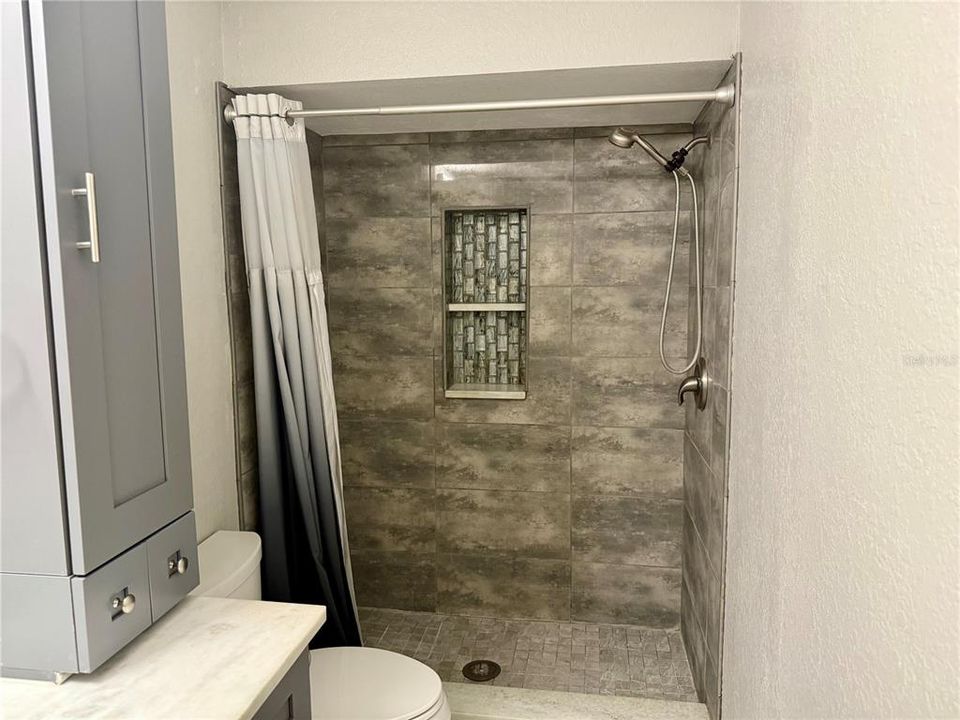 For Sale: $365,000 (3 beds, 2 baths, 1740 Square Feet)