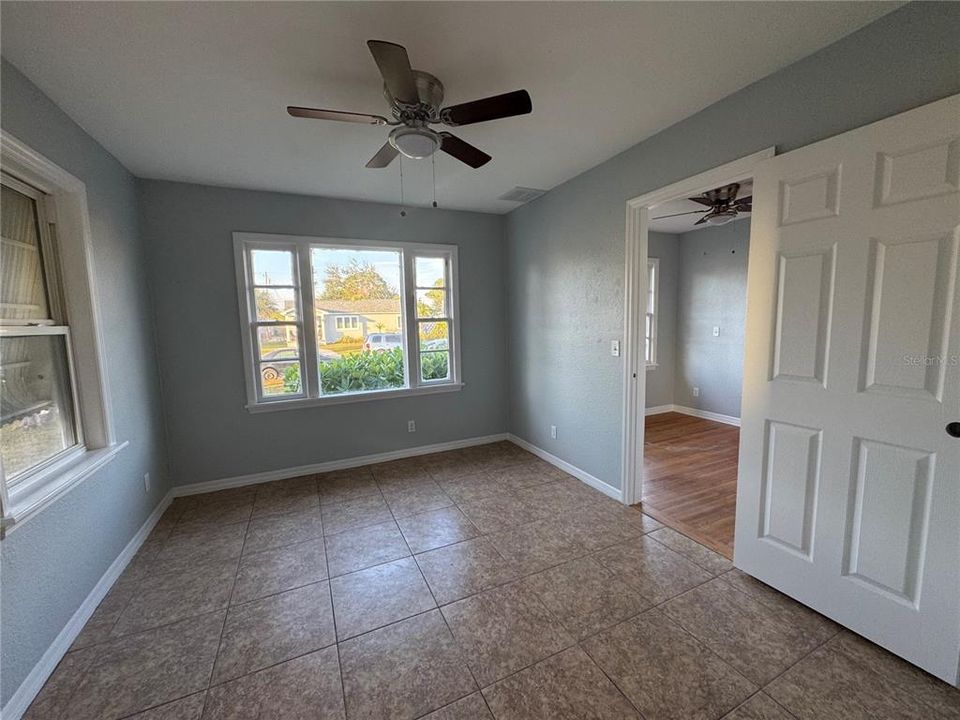 For Rent: $2,950 (3 beds, 3 baths, 1546 Square Feet)