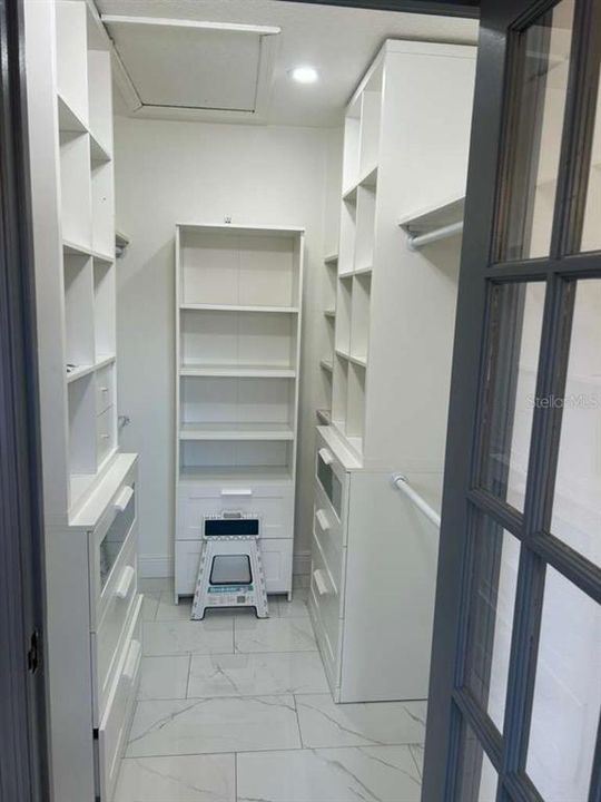 En Renta: $2,300 (3 camas, 2 baños, 1832 Pies cuadrados)