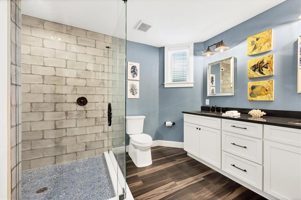 En Venta: $3,999,000 (7 camas, 7 baños, 3266 Pies cuadrados)