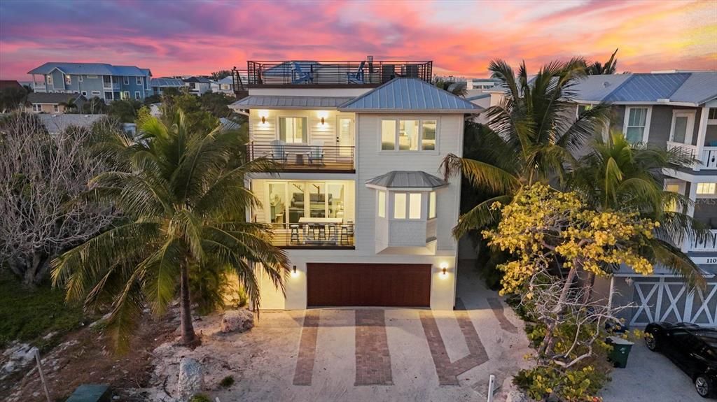 En Venta: $3,999,000 (7 camas, 7 baños, 3266 Pies cuadrados)