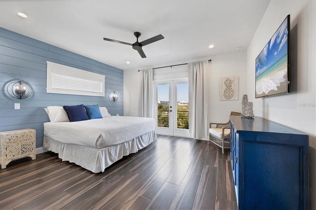 En Venta: $3,999,000 (7 camas, 7 baños, 3266 Pies cuadrados)