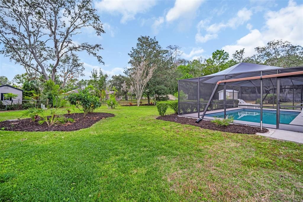 For Sale: $425,000 (3 beds, 2 baths, 1912 Square Feet)