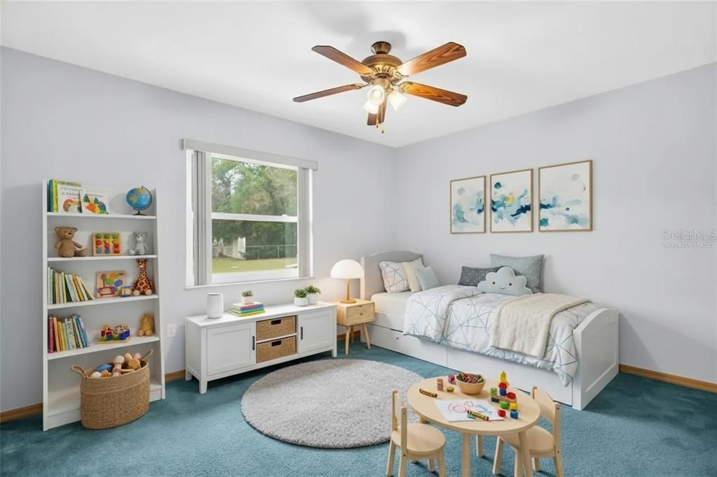 For Sale: $425,000 (3 beds, 2 baths, 1912 Square Feet)