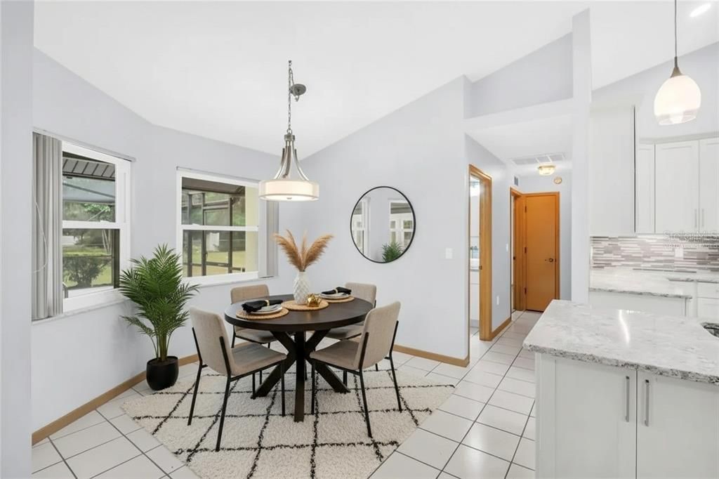 For Sale: $425,000 (3 beds, 2 baths, 1912 Square Feet)