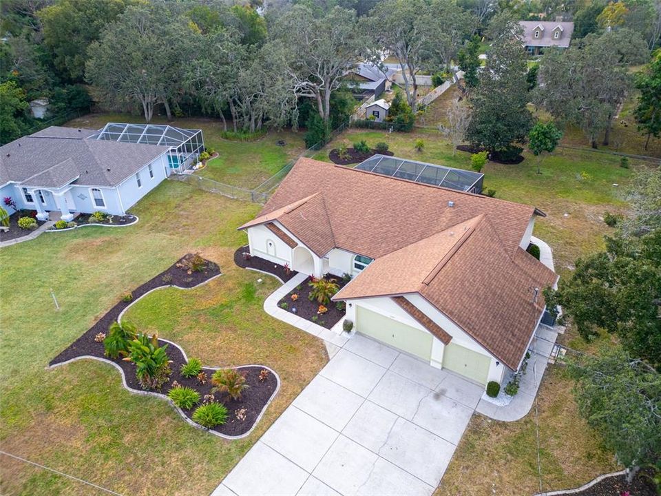 For Sale: $425,000 (3 beds, 2 baths, 1912 Square Feet)