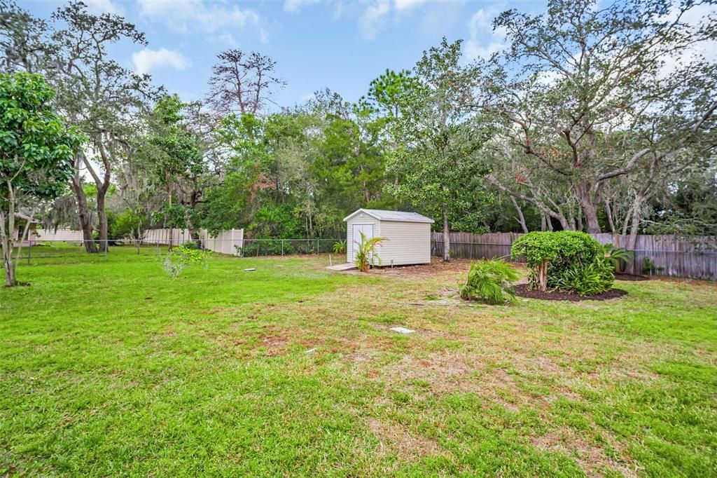 For Sale: $425,000 (3 beds, 2 baths, 1912 Square Feet)