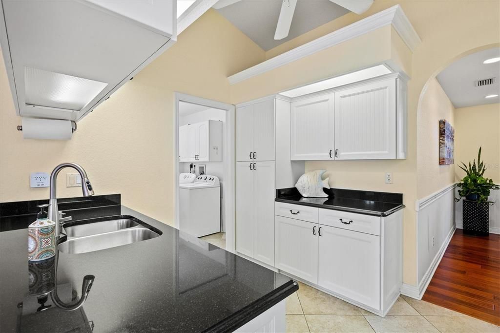 待售: $415,000 (3 贝兹, 2 浴室, 1831 平方英尺)