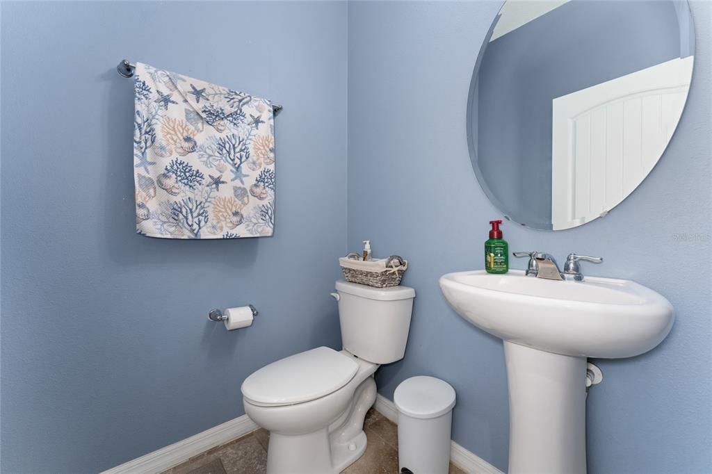 For Sale: $550,000 (4 beds, 3 baths, 3099 Square Feet)