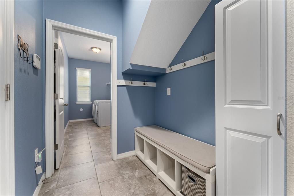 For Sale: $550,000 (4 beds, 3 baths, 3099 Square Feet)