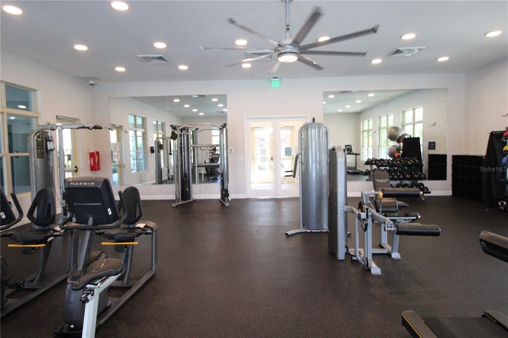 For Sale: $550,000 (4 beds, 3 baths, 3099 Square Feet)