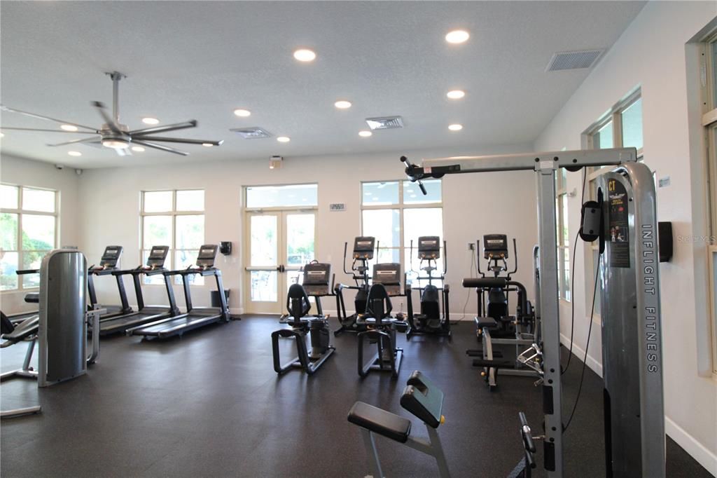 For Sale: $550,000 (4 beds, 3 baths, 3099 Square Feet)